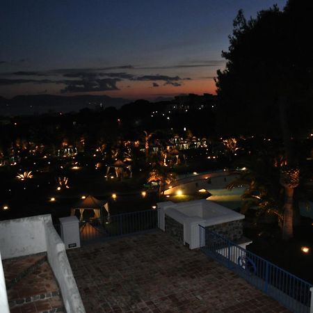 Villa Rota Resort بوسكوريليه المظهر الخارجي الصورة